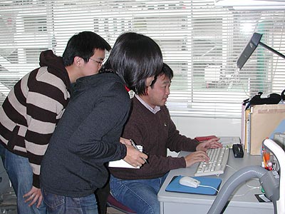 DEM�EDEM�E�E�ELinax�E�E�H�H�H�@���݂̍j�͔\���搶